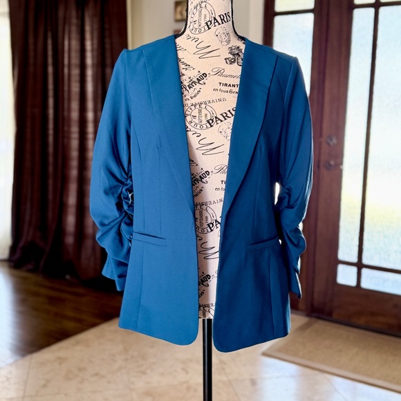 SKIES ARE BLUE X STITCH FIX | Raja Collarless Blazer in Teal Green, Size Small - Picture 3 of 8
